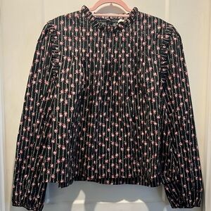NWOT Wayf size XL. Cotton long sleeve. Great pattern and ruffle sleeve